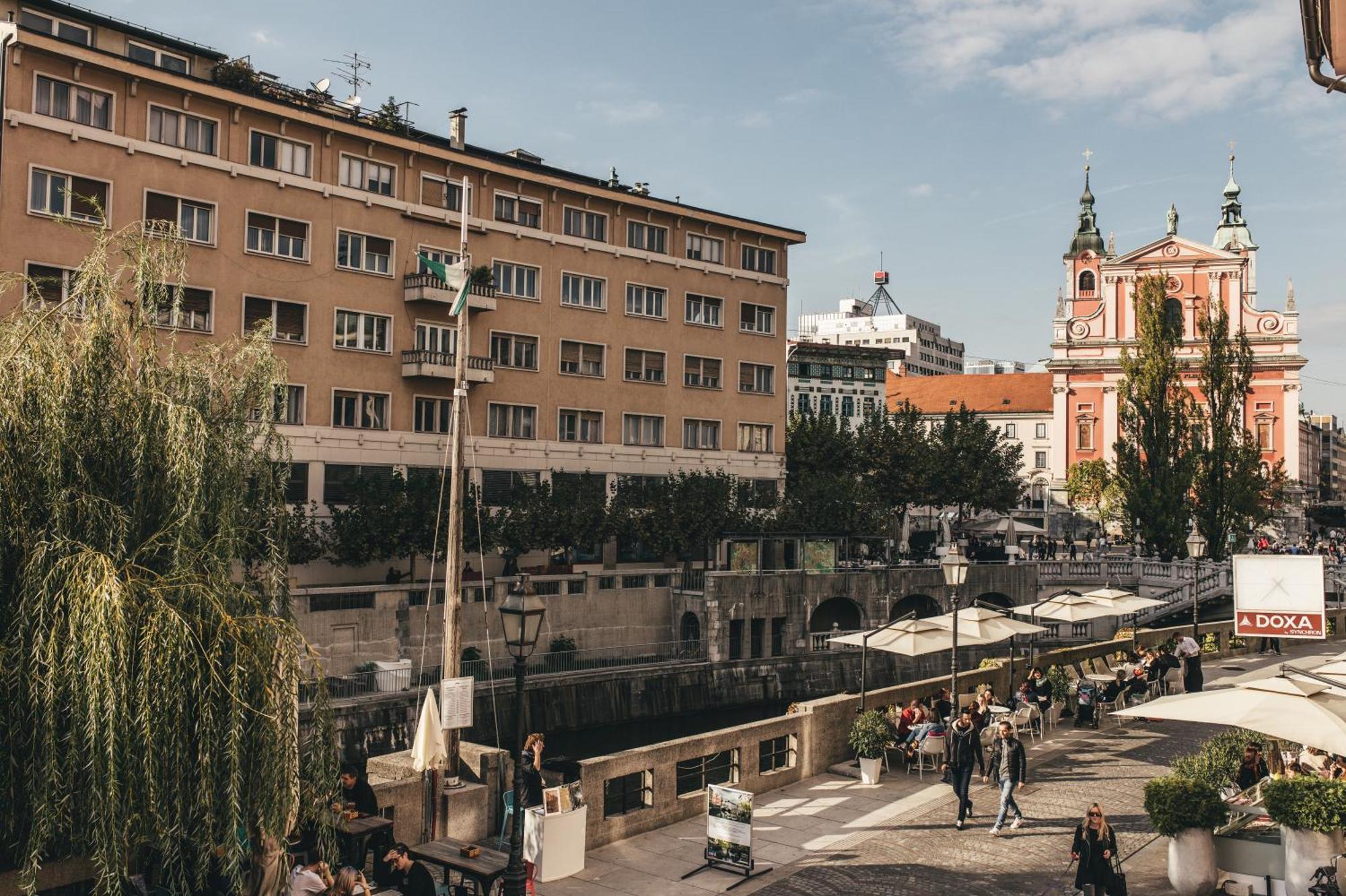 Tromostovje Apartments Любляна Экстерьер фото